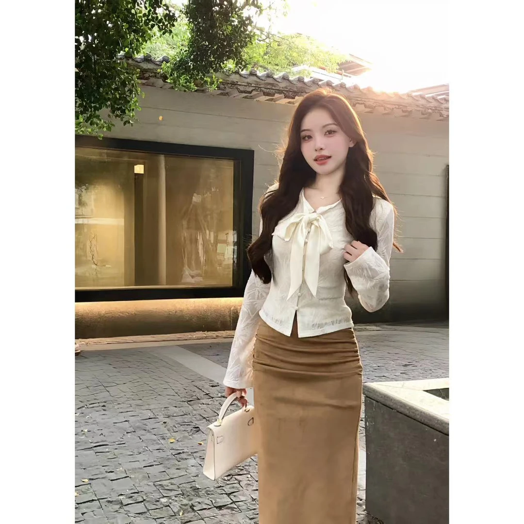 SZA【东方诗意】秋冬新款气质系带修身长袖V领微透蕾丝衬衫 A-1212