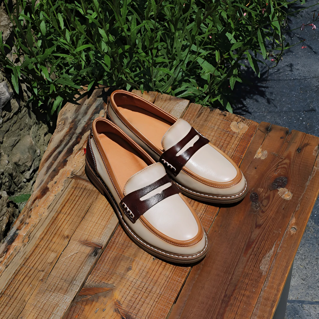 「贝蒂罗拉-圆头平底百搭好穿不累脚手工真皮厚底英伦休闲乐福女鞋