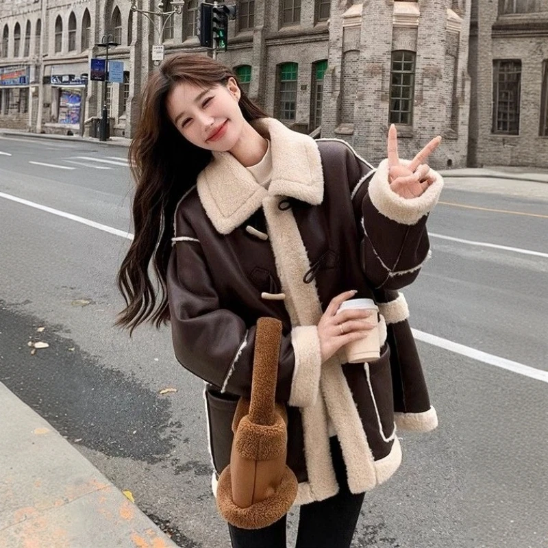 复古慵懒风羊羔绒皮毛一体外套女冬季新款宽松加绒加厚洋气百搭