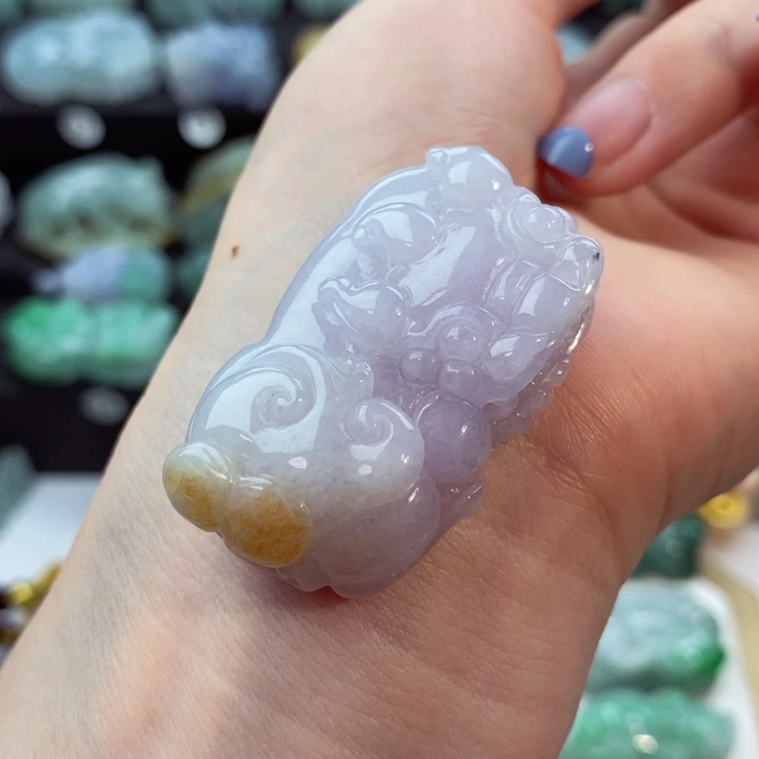 翡翠颈饰未镶嵌天然