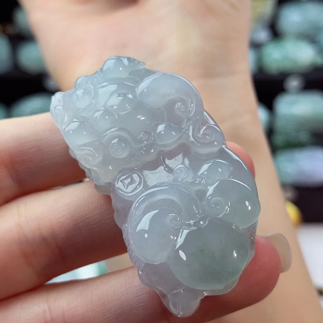 翡翠颈饰未镶嵌天然