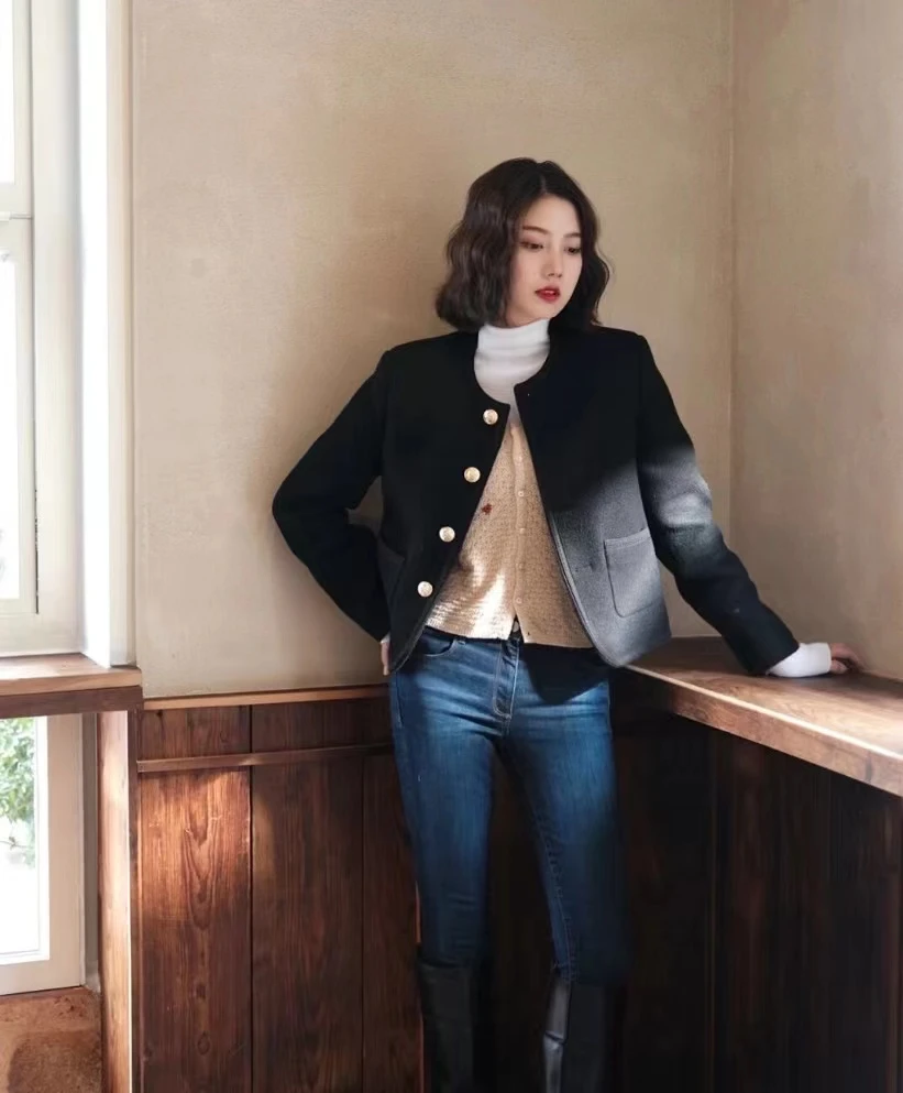 0003 黑色毛呢气质百搭小香风外套 D24