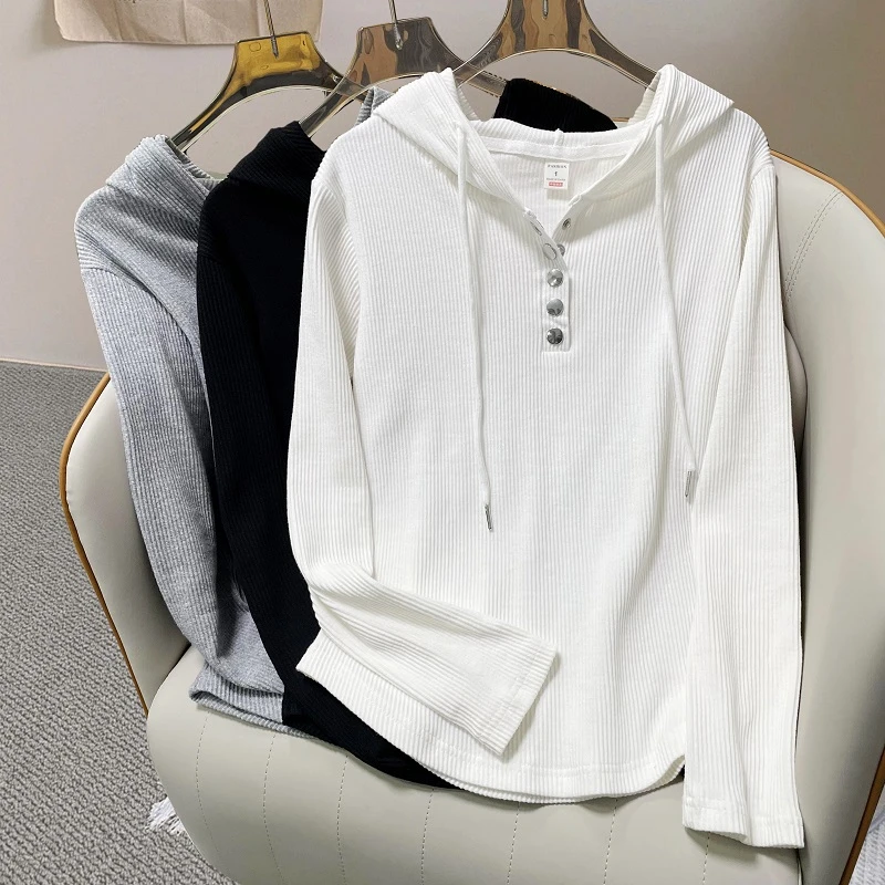 HONG JIA LIN/虹嘉琳单排扣半开领长袖t恤女新款卫衣大码初秋穿搭