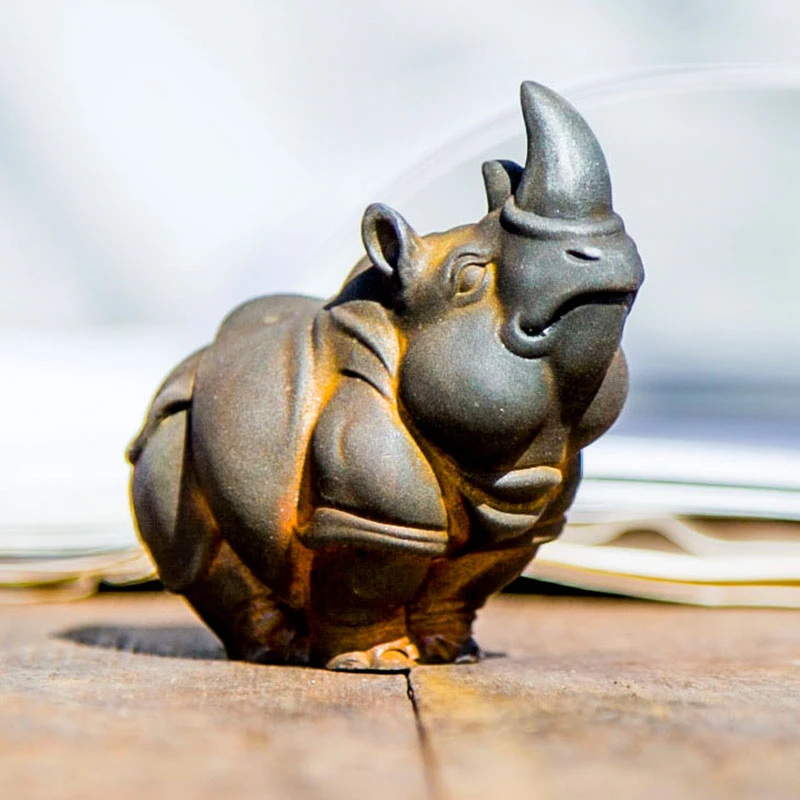 创意动物仿铸铁铁锈迷你犀牛桌面小摆件书房小摆设精致创雕塑装饰