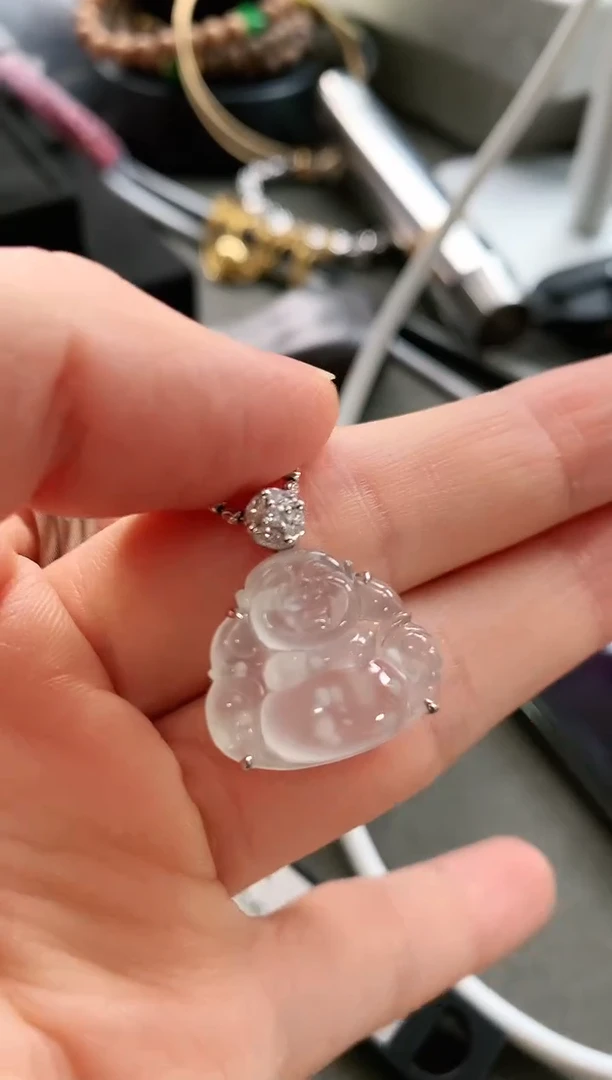 【闪购商品】翡翠吊坠(不含链)18K金镶嵌吊坠