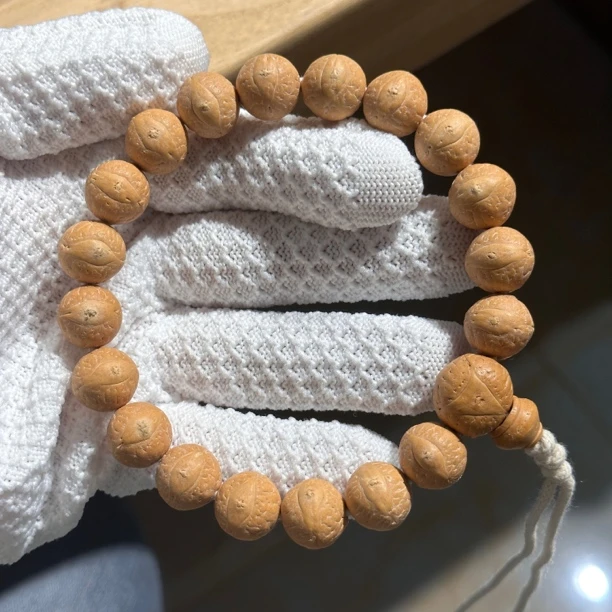 精品尼泊尔凤眼菩提手串