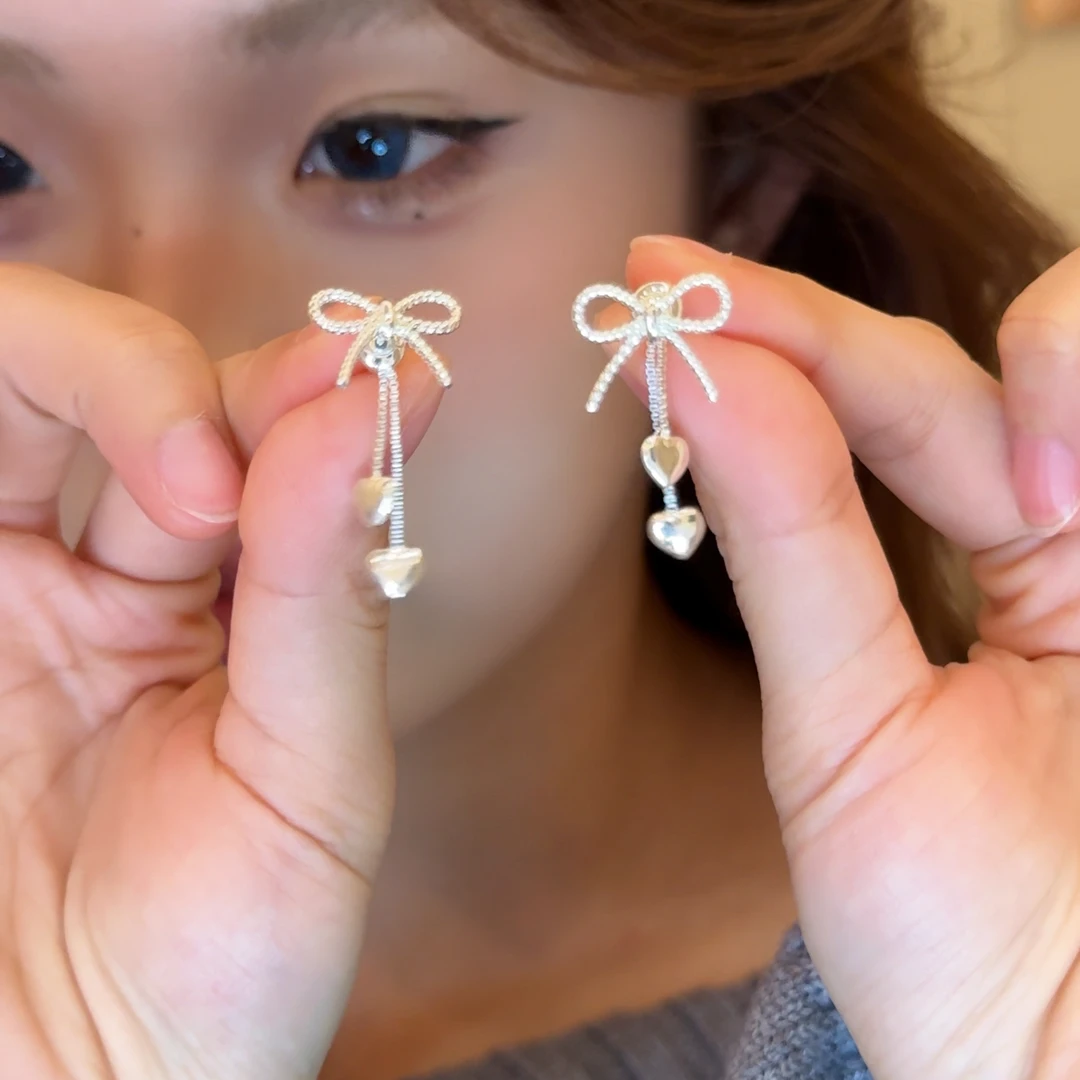 铜合金耳饰 法式蝴蝶结耳环女小众设计高级耳饰耳钉耳坠2024新款