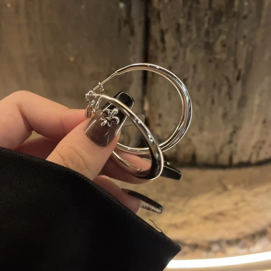 铜合金耳饰 耳畔圆舞曲！金属冷淡风耳环女小众时尚耳钉夸张耳饰