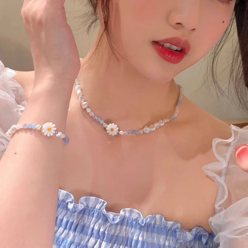 珠珠项链高级锁骨链花朵仿水晶小众轻奢ins风手链