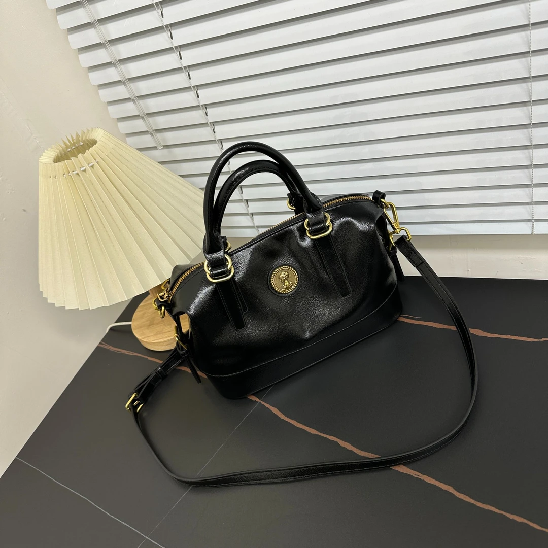 2025秋冬新款腋下潮流复古手提单肩斜跨包时尚女包 18057