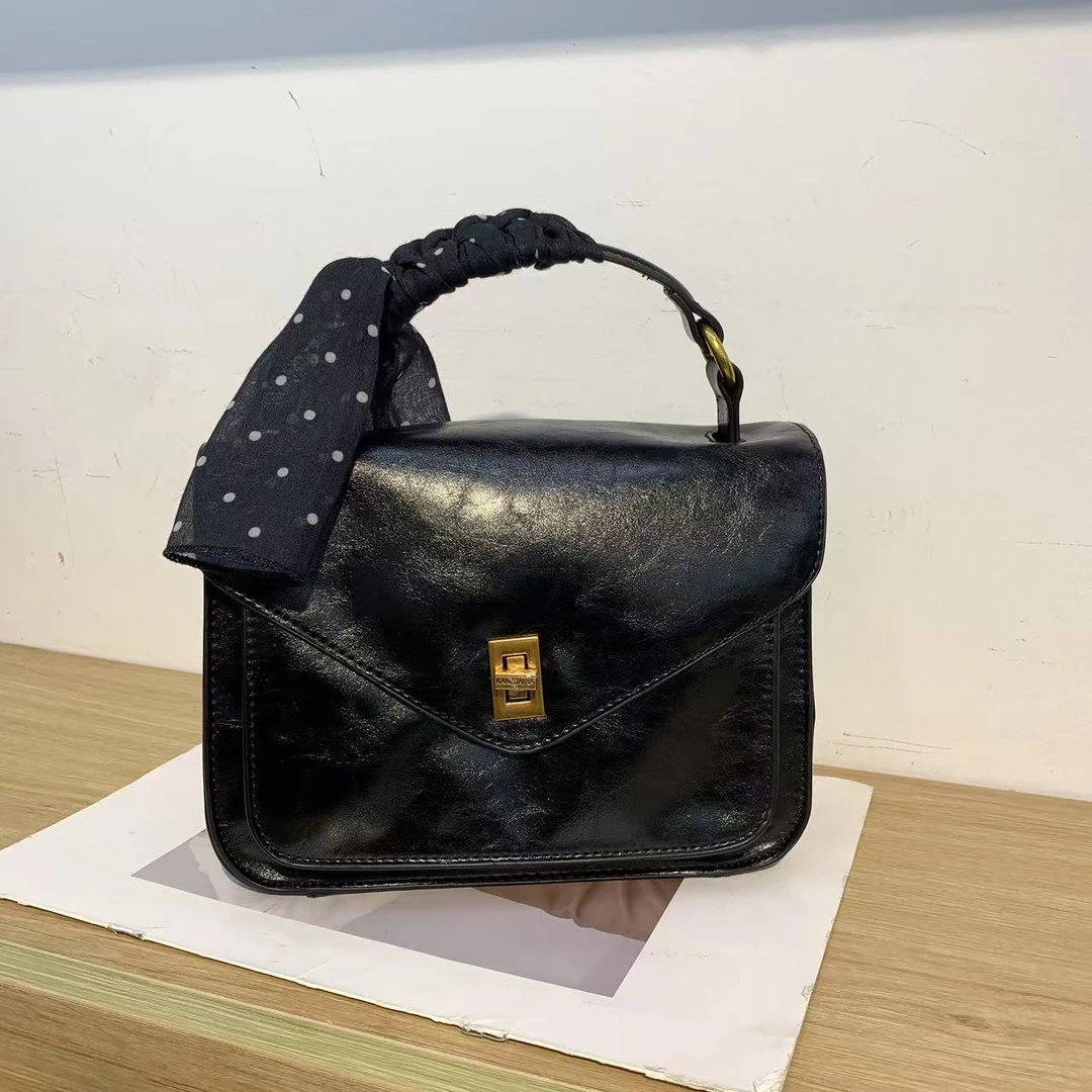 2025秋冬新款腋下潮流复古单肩斜挎包休闲韩版女包 8384-5