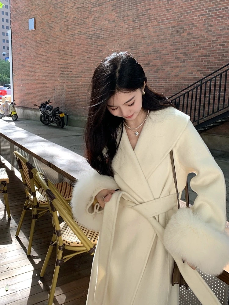 2024年名媛气质狐狸毛双面羊毛大衣