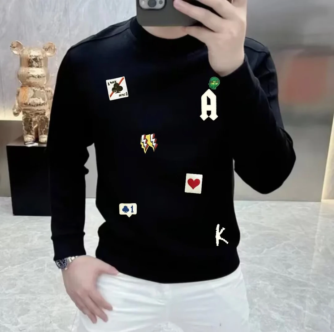 2024秋冬季新款高级感英文印花圆领套头修身卫衣男士休闲百搭上衣