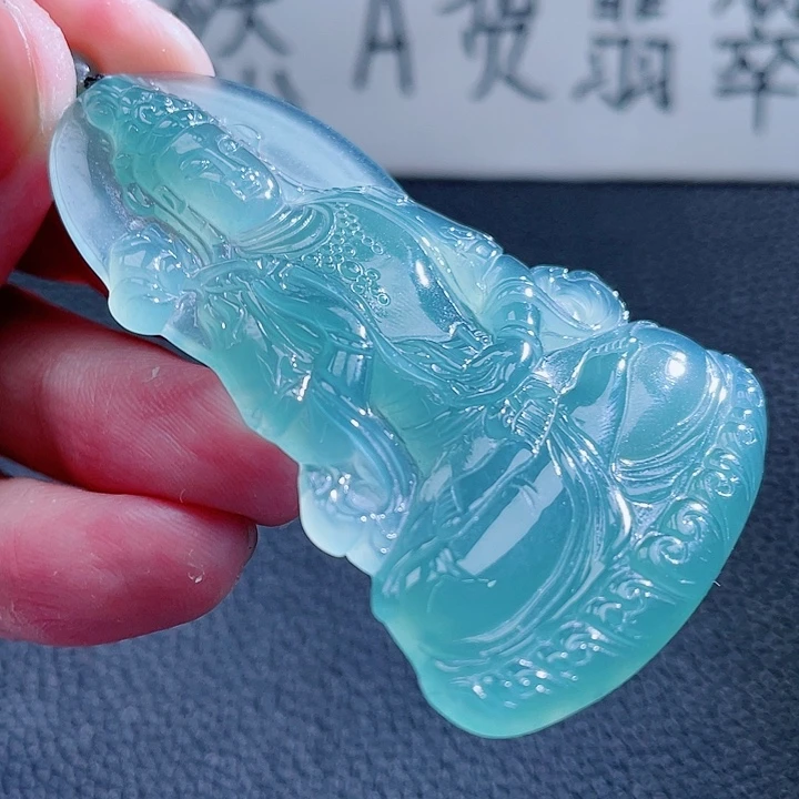 翡翠颈饰未镶嵌999999999