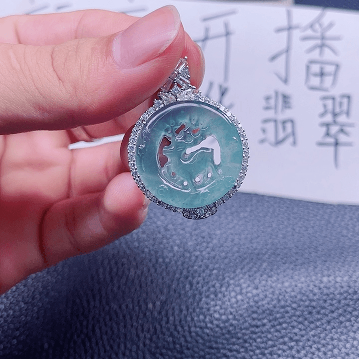 翡翠颈饰未镶嵌999999999