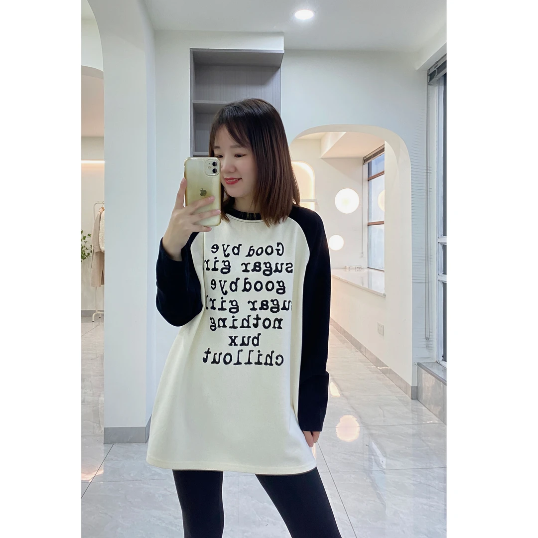 璇璇家拼接字母中长款长袖T恤