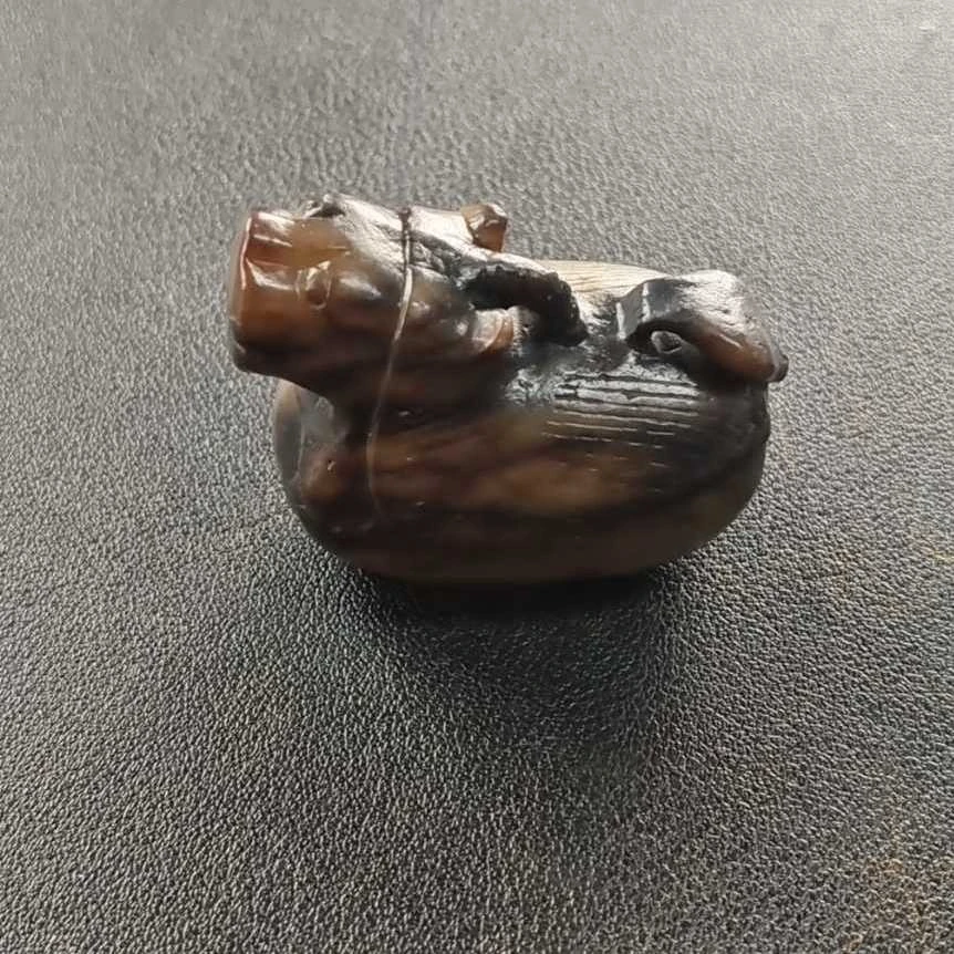 YT1101ECB030 玉瑞兽
