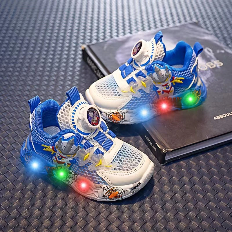儿童鞋子男女童夏季网面带灯运动鞋适合中小大童旋转纽扣软底防滑