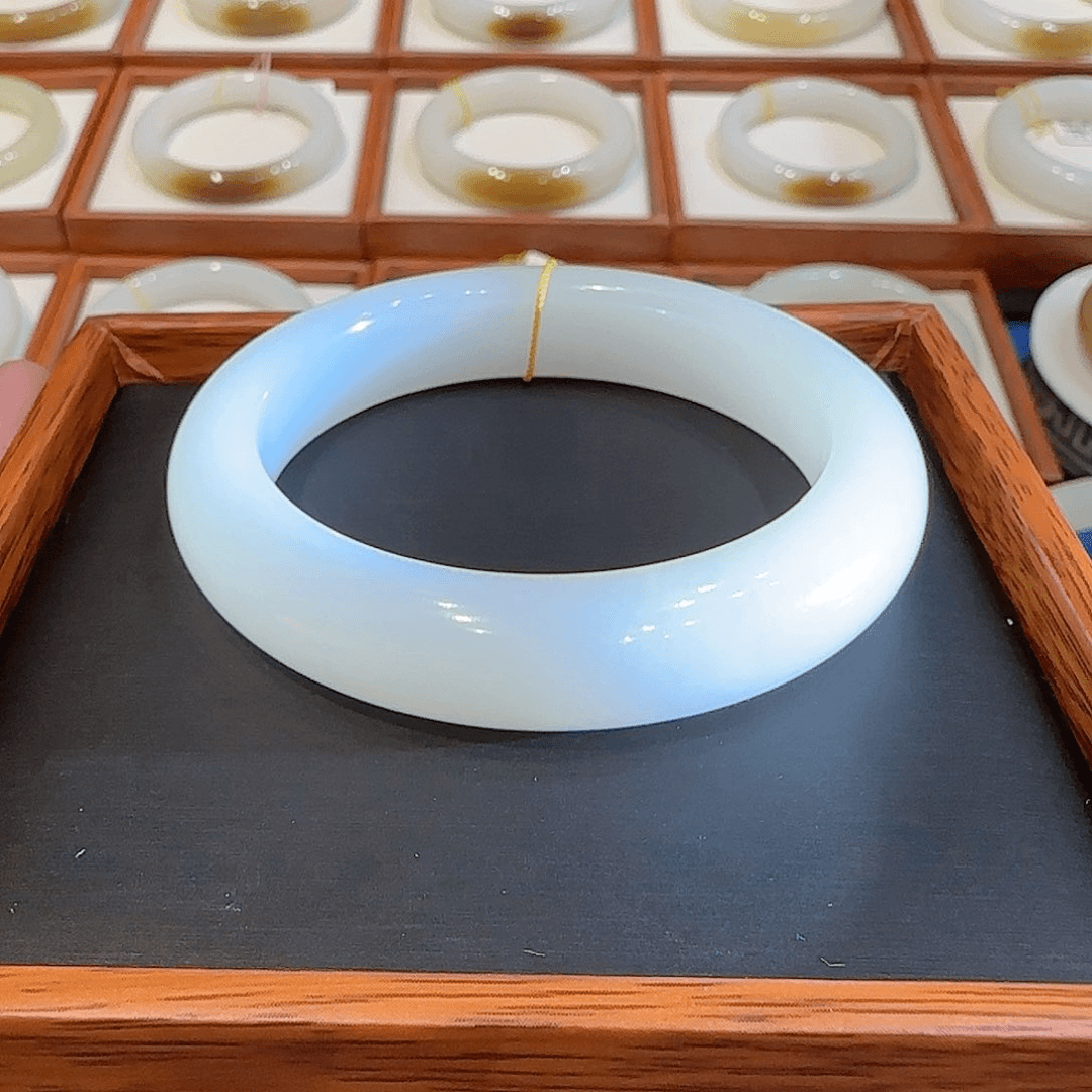 和田玉手镯未镶嵌新疆羊脂白玉50 51 52