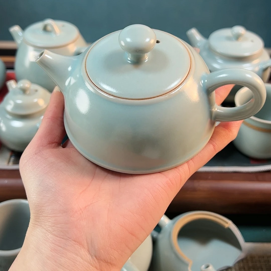 【闪购商品】瓷半月壶