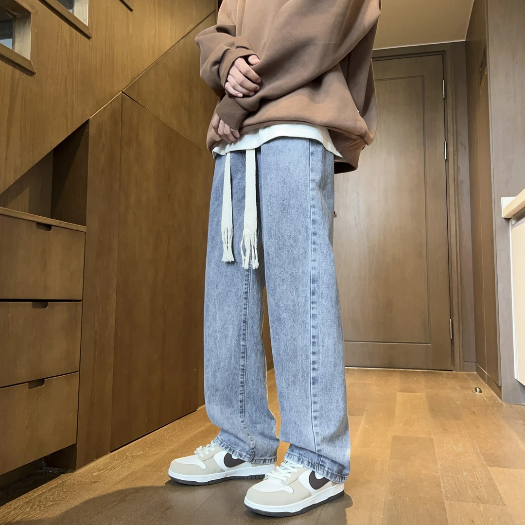 复古牛仔裤男秋冬季港风宽松百搭休闲潮流抽绳直筒痞帅大码牛仔裤