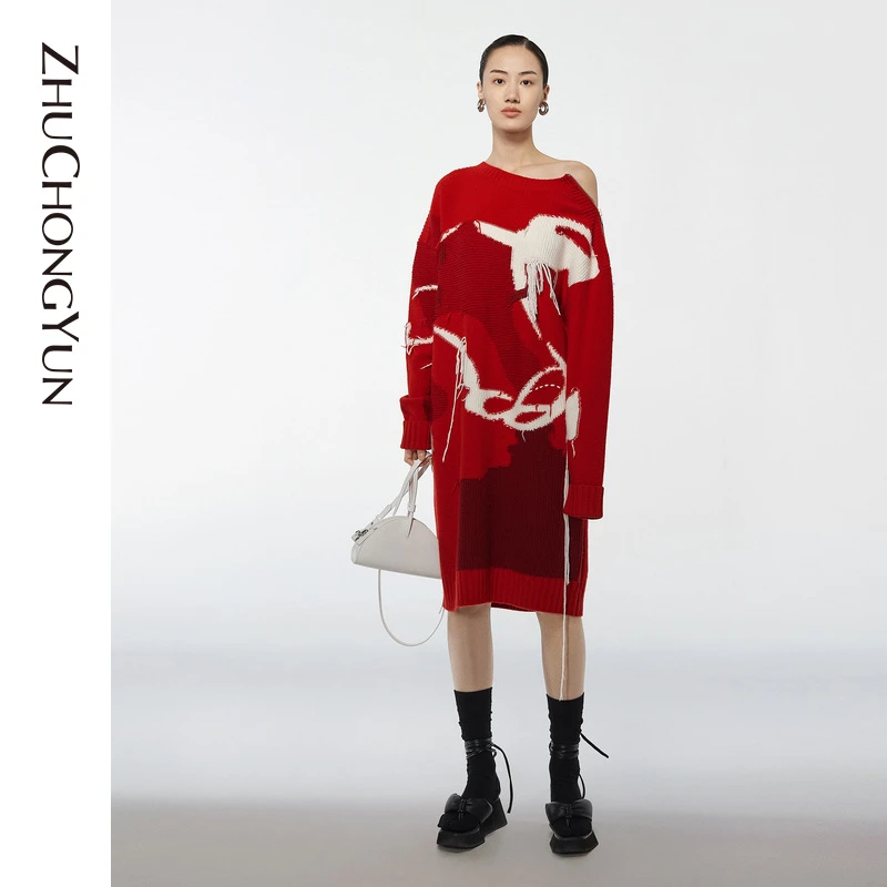 ZHUCHONGYUN春季新品不规则设计感羊毛红色针织衫女连衣裙长款