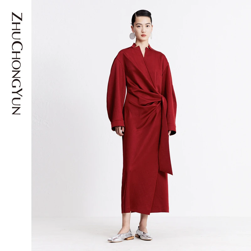 ZHUCHONGYUN2023秋新款东方感肌理绑带连衣裙