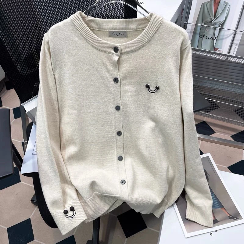 大码春秋200斤笑脸秋冬针织开衫女长袖修身ins打底毛衣小外套上衣