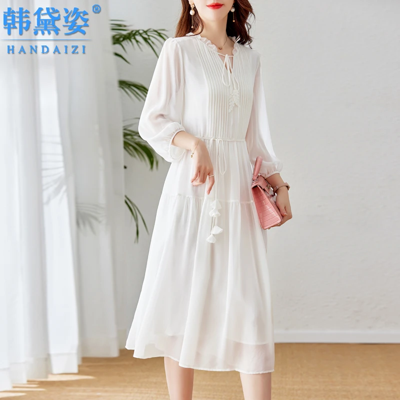 时尚洋气真丝连衣裙夏中长款2024年新款年轻款白色桑蚕丝长裙子女