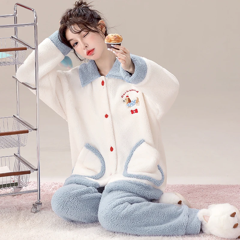 秋冬天女士法兰绒甜美可爱家居服保暖可外穿学生睡衣两件套