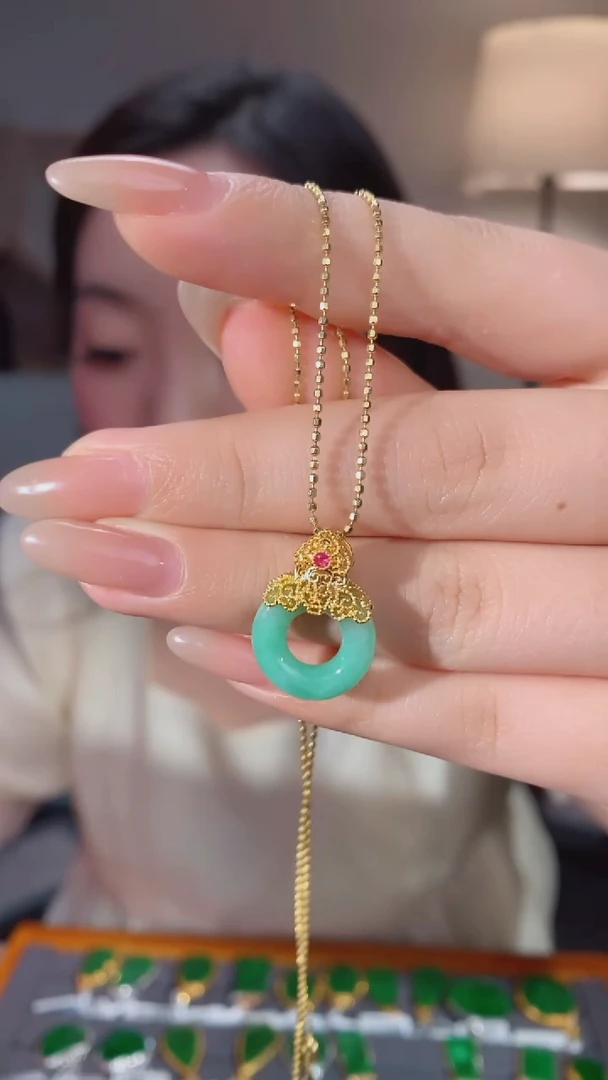 【闪购商品】翡翠吊坠(不含链)18K金镶嵌多样性发@@N2071