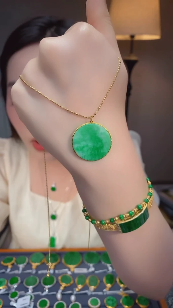 【闪购商品】翡翠吊坠(不含链)18K金镶嵌@@N0269