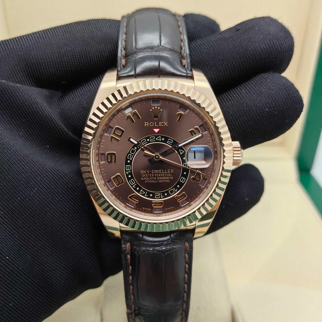 99新 Rolex/劳力士 天行者M326135-0001/42mm/乱码单表SkyDweller