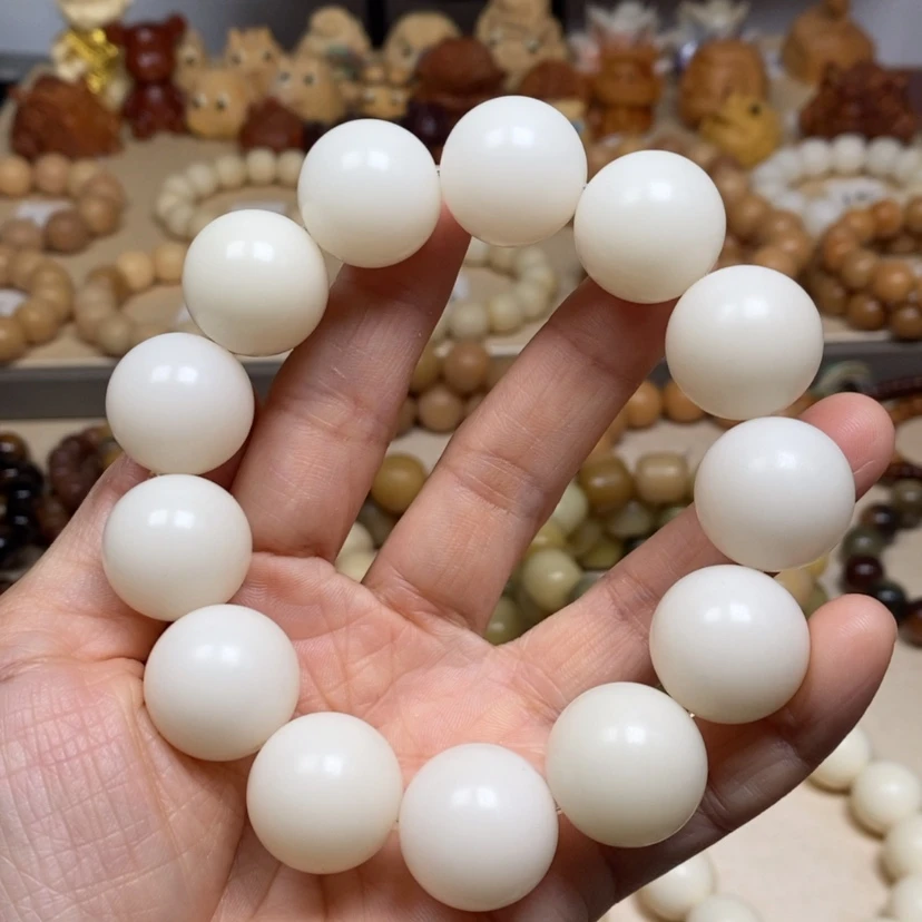 【闪购商品】白玉菩提手串博