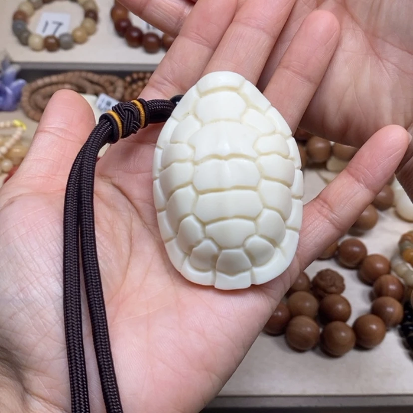 【闪购商品】白玉菩提手串象牙果富甲天下