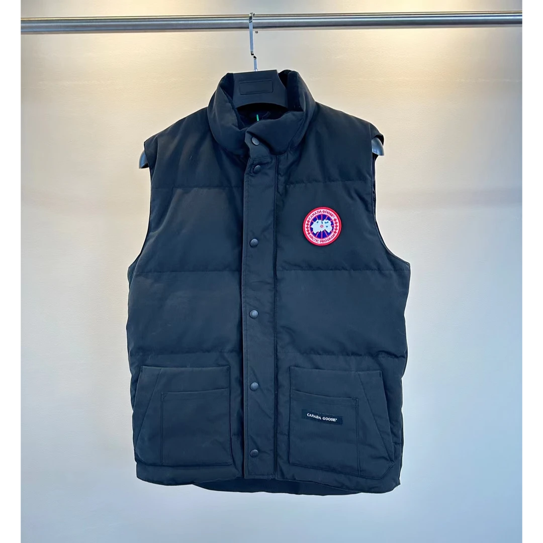 CANADA GOOSE加拿大鹅 Freestyle系列黑色马甲羽绒服 冬季