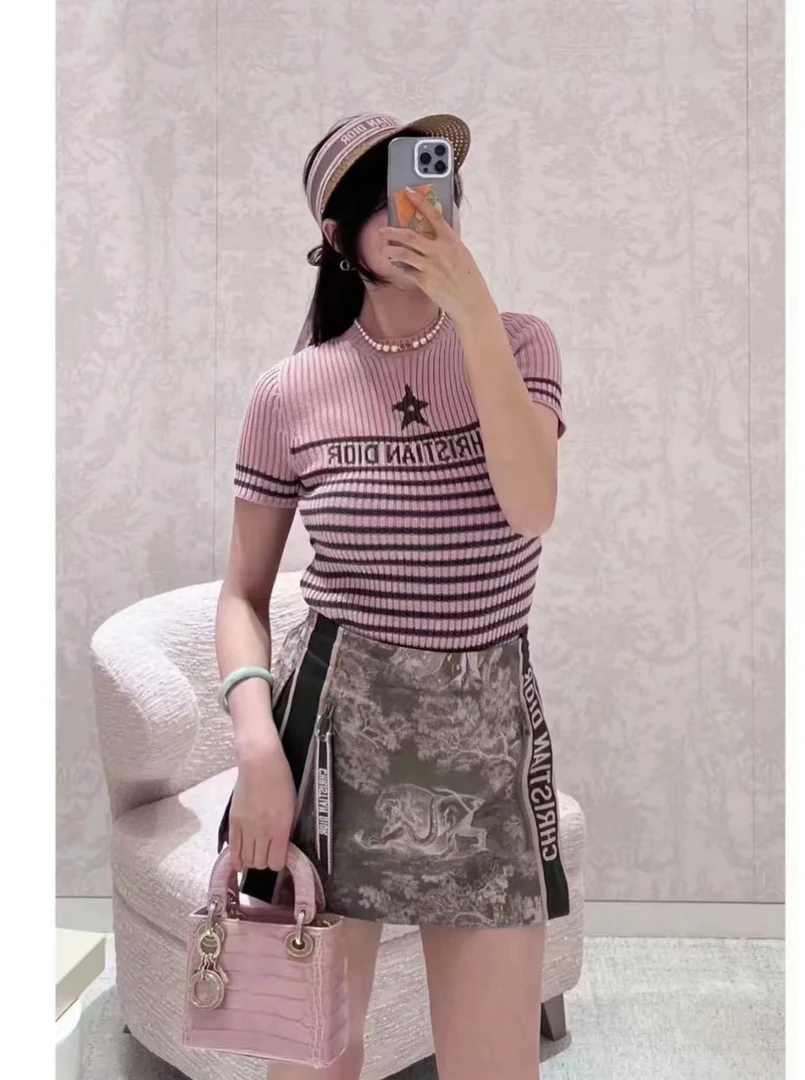 DIOR/迪奥粉红色 logo字母条纹短袖毛衣 全新带吊牌