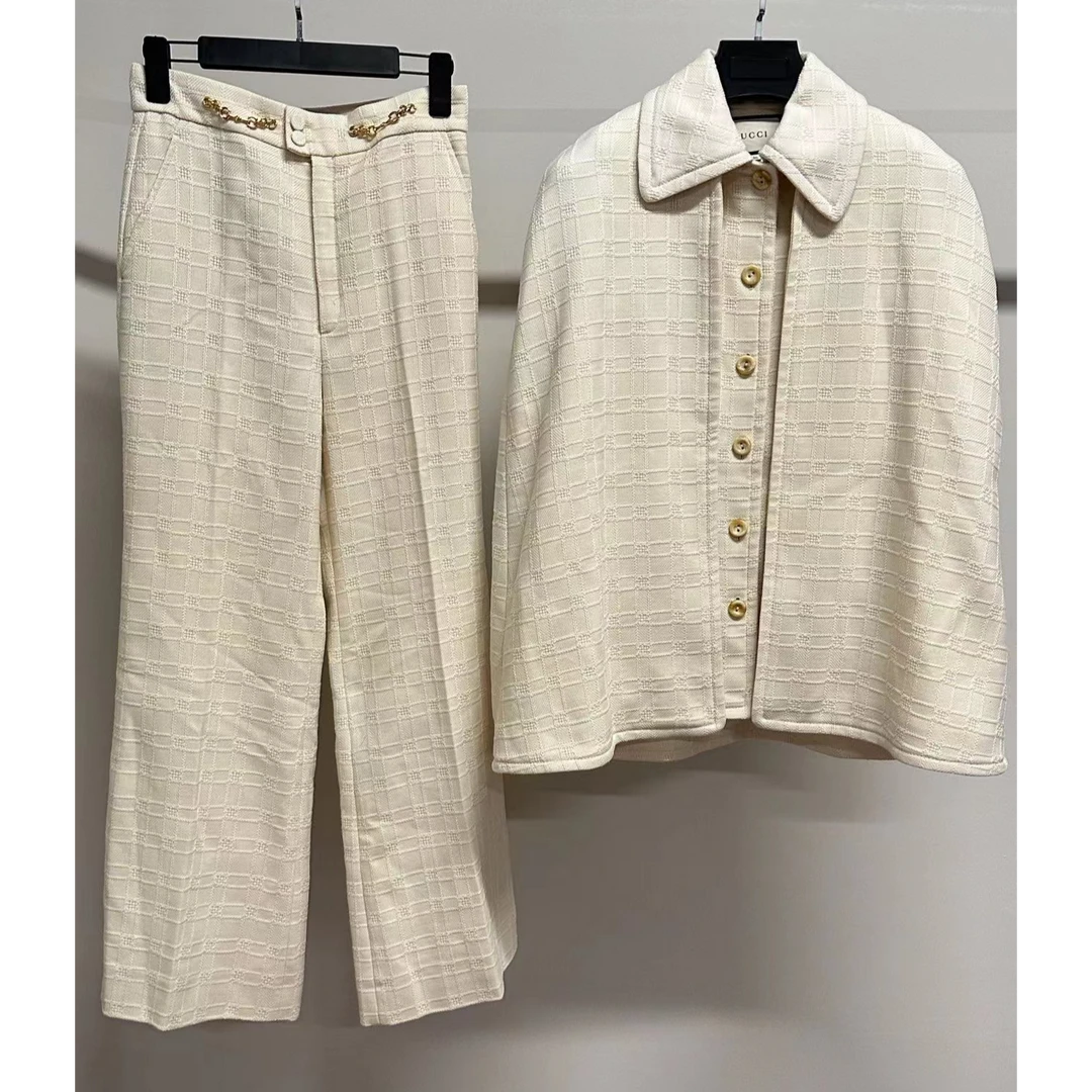 GUCCI/古驰米白色可拆 卸斗篷披肩外套内里马甲三件套装 时尚