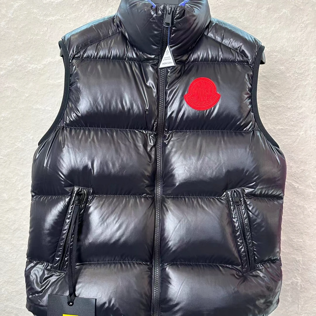 MONCLER盟可睐1952系列滑雪系羽绒马甲 2码 全新带吊牌 工价9400
