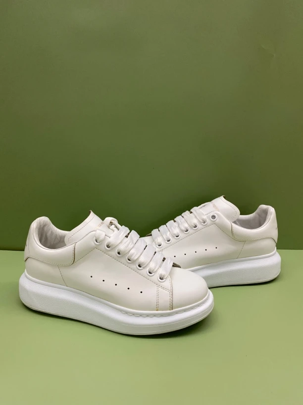 37.5码 亚历山大麦昆 小牛皮 金标  白色 休闲运动鞋