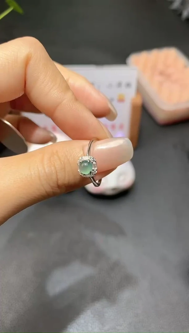 【闪购商品】翡翠.银S925镶嵌不退换（多样性发其一）/18272