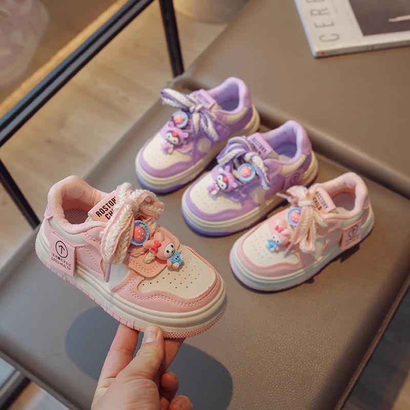 女童板鞋软底防滑小女孩童鞋洋气春秋新款中小童卡通低帮宝宝鞋子