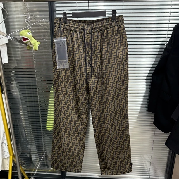未使用 FENDI/芬迪 芬迪小怪兽 老花满印双f裤 s～xl码