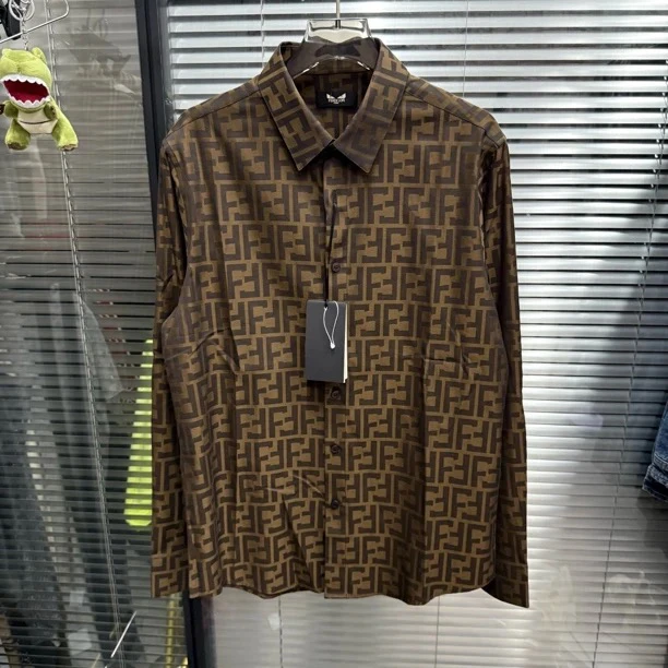 未使用 FENDI/芬迪 芬迪小怪兽 满印双f老花衬衫 46～56码