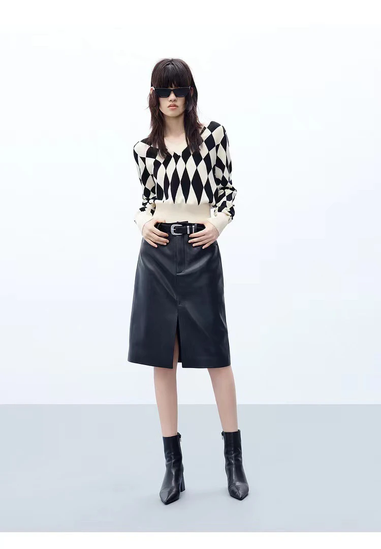 新款时尚百搭大气显瘦女上衣