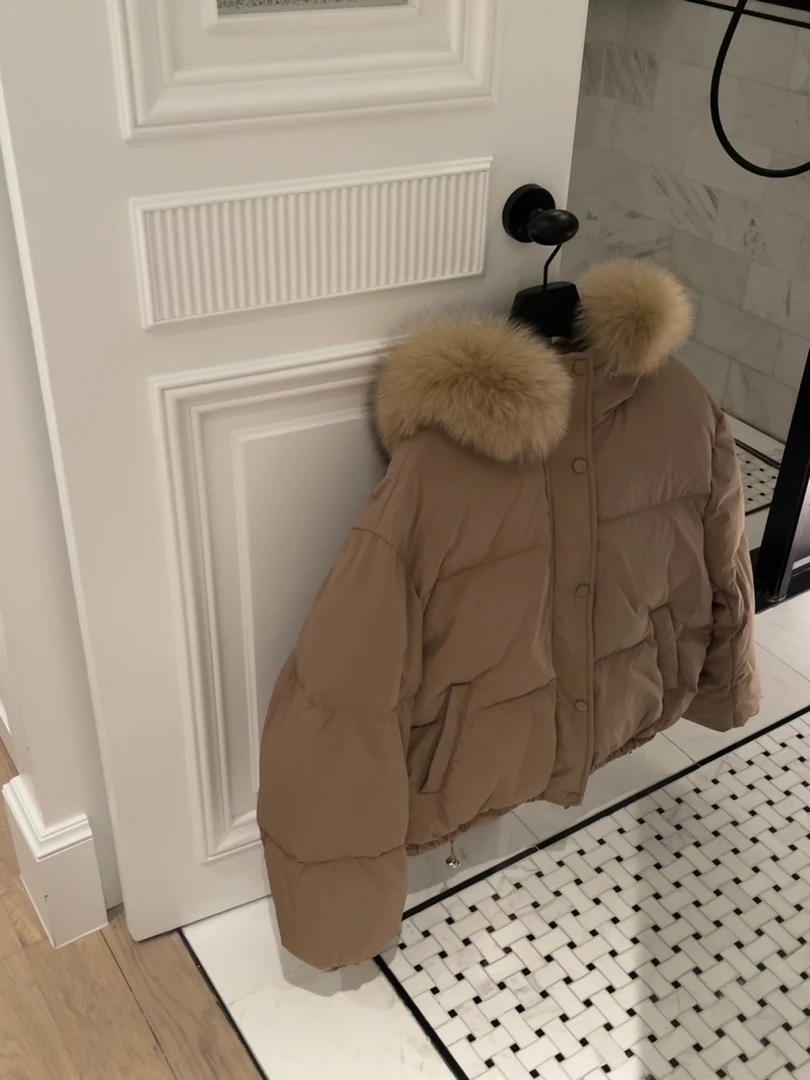 奶呼呼毛领净面下摆抽绳羽绒服  Y01 g