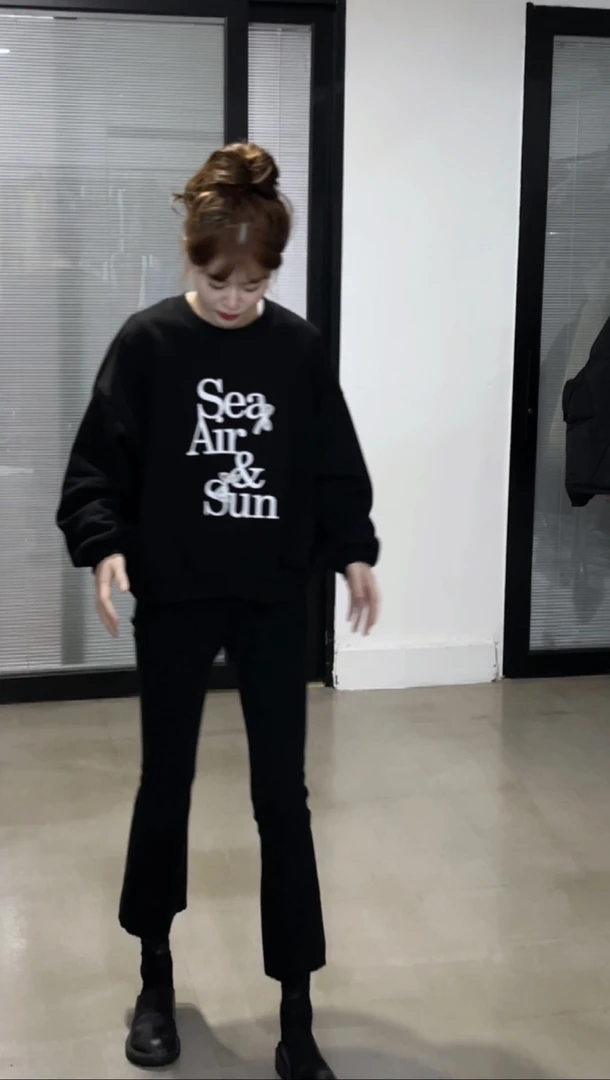 加绒蝴蝶结ins黑色长袖卫衣 3561
