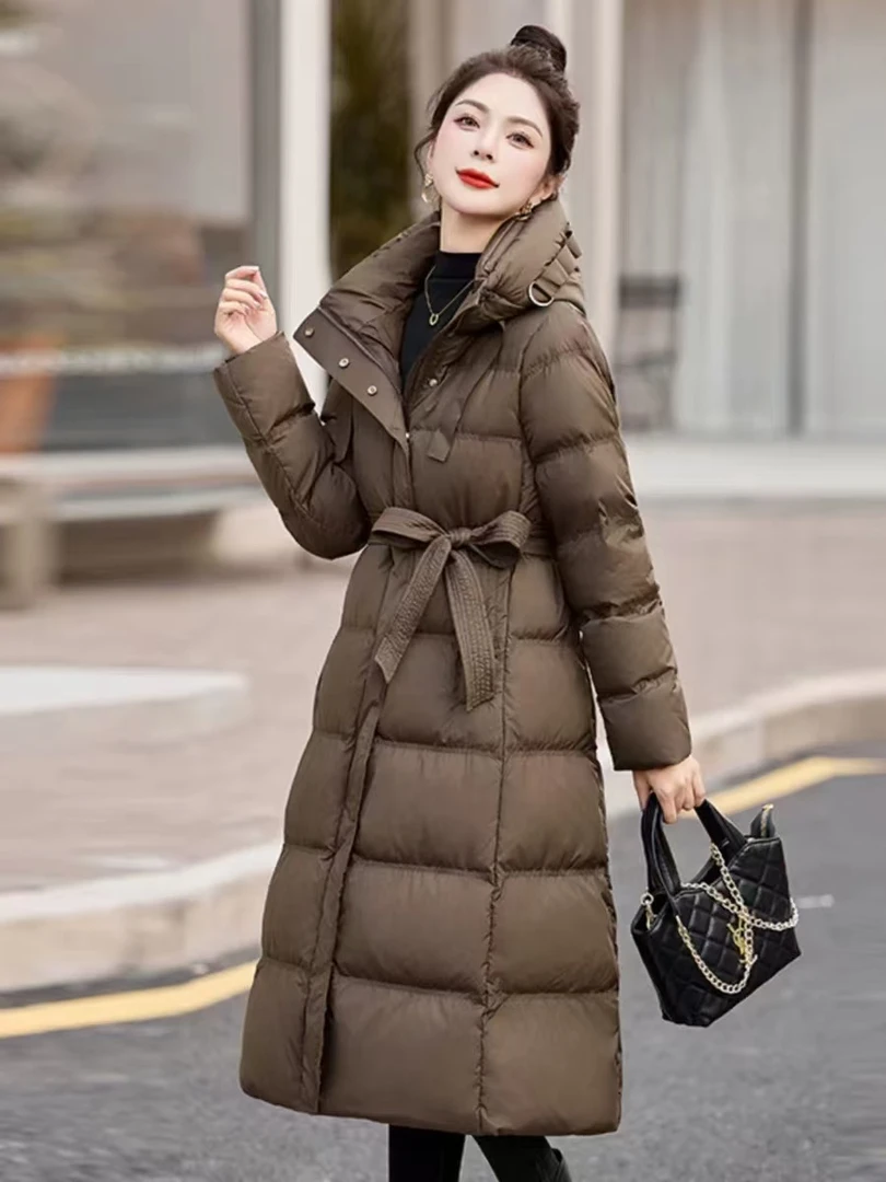 高估连帽系带白鸭绒中长款三色羽绒服