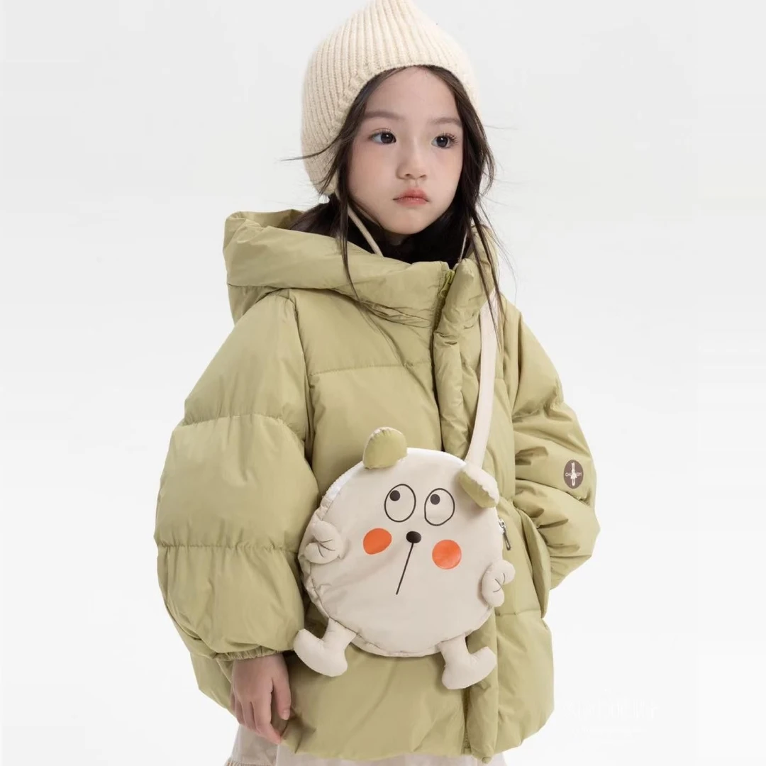 女童羽绒服冬季2024新款小童装宝宝白鸭绒儿童三防连帽外套冬装