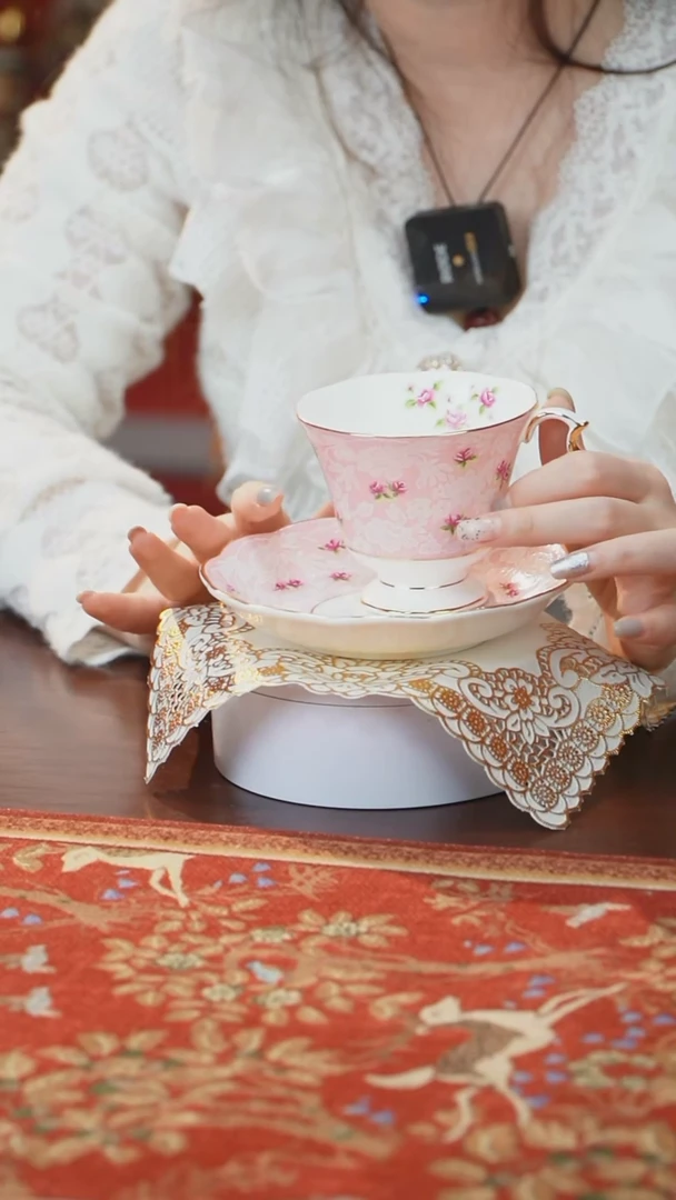 【闪购商品】碟米多家中古美物 如图所示   3546